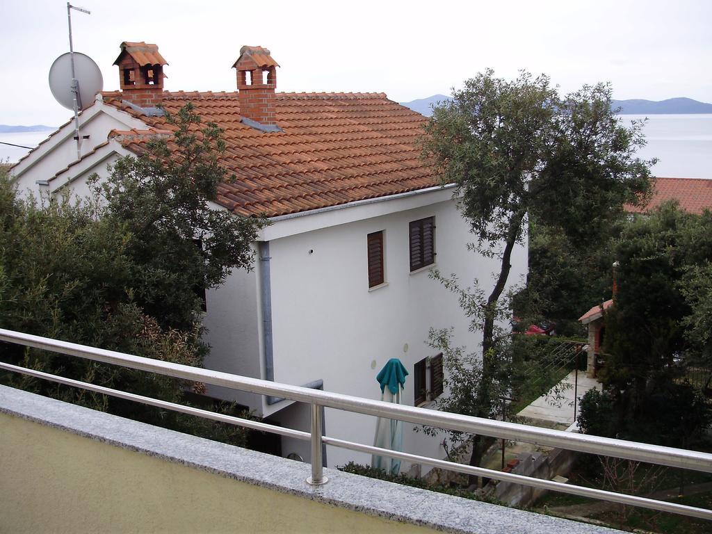 Pero Apartma Kozino