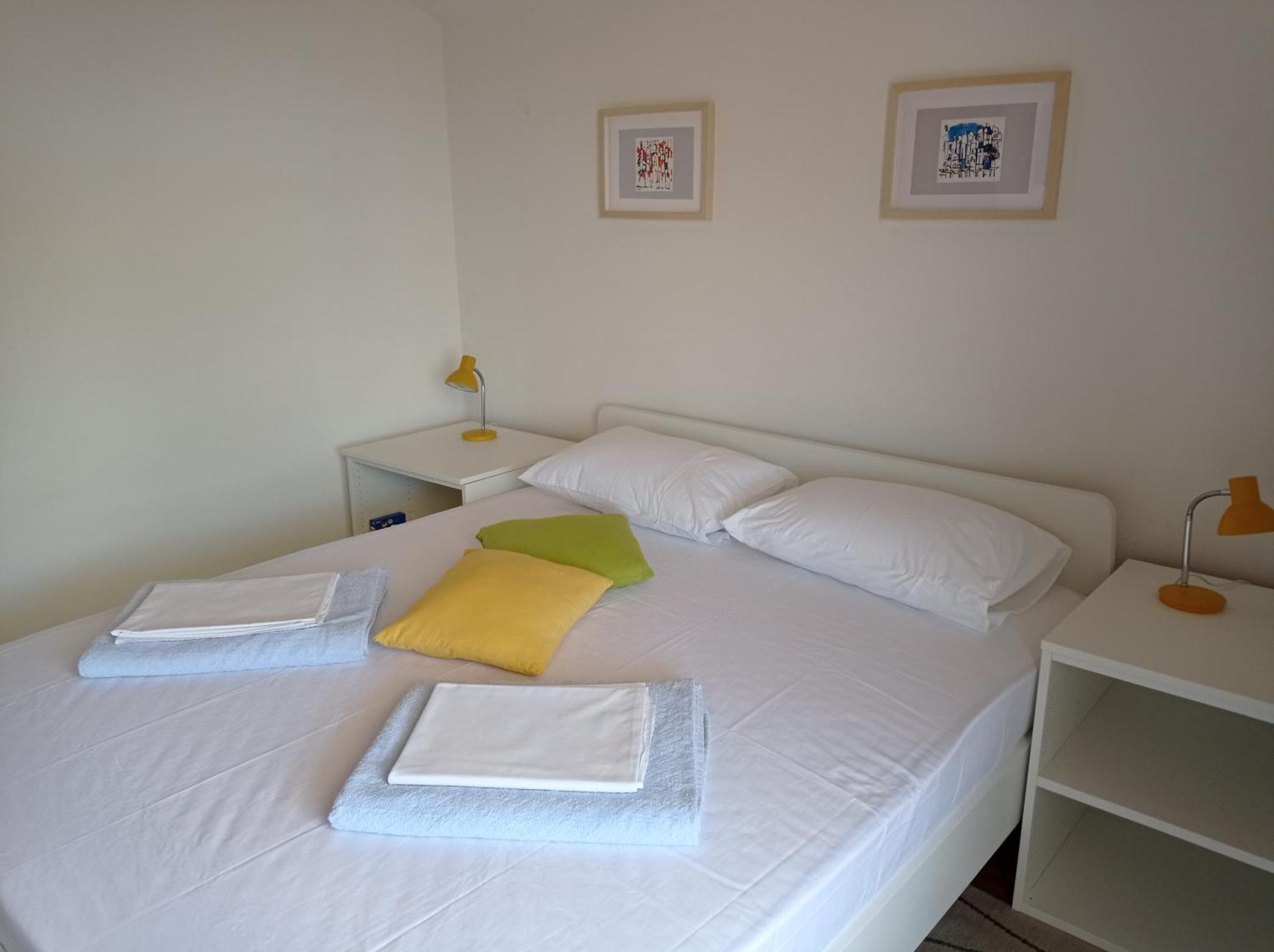 Apartma Pero *